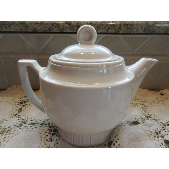 Porcelier teapot, 1930s, made in USA, collectable teapot, 60 oz, 7.5 cups - Picture 7 of 10